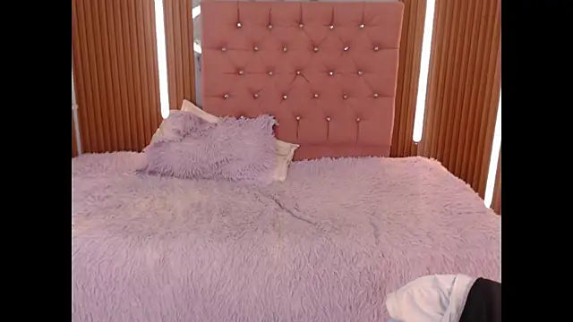 Snapshot of vicky_wel chatting on June 4, 2026, 7:20 pm vicky wel online show from June 4, 2026, 7:20 pm