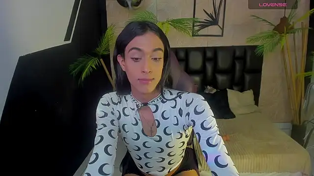 Epril Zoyert online show from March 26, 2026, 7:52 pm