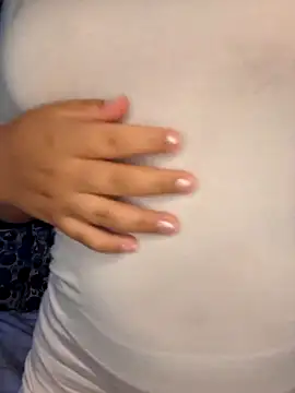 Snapshot of xanthenyx_ chatting on March 19, 2026, 5:28 pm xanthenyx online show from March 19, 2026, 5:28 pm