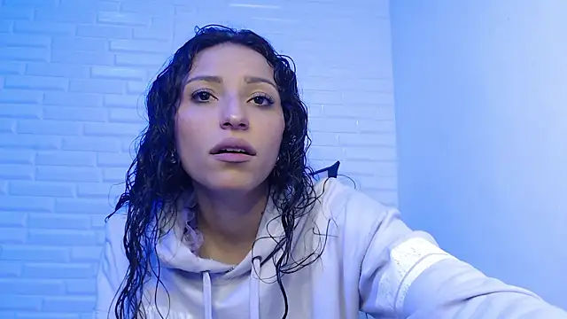 Ana maria 08 online show from March 8, 2026, 1:48 pm