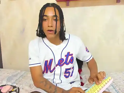 taylor bigdick18 online show from March 9, 2026, 10:14 pm