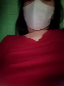 lucie mehott19 online show from March 5, 2026, 4:19 am