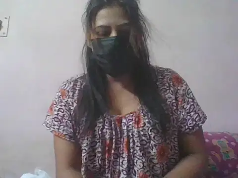 Snapshot of DRAMA__QUEEN chatting on March 31, 2026, 10:04 am DRAMA QUEEN online show from March 31, 2026, 10:04 am