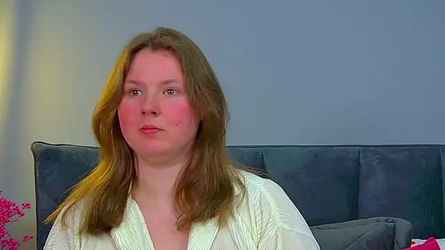 MelodyMoores online show from April 17, 2026, 6:38 am