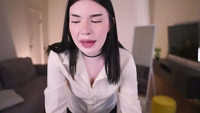 JennyHardy online show from April 8, 2026, 1:11 pm