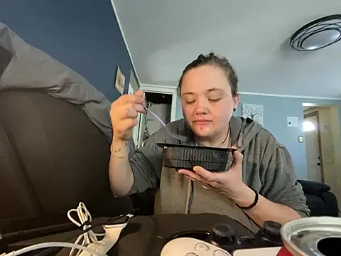 highimmaryjane online show from April 10, 2026, 6:12 pm