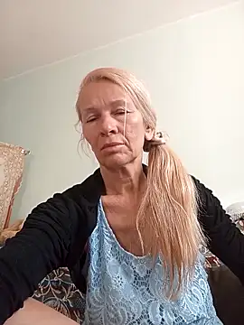 Snapshot of ViktoriaSexi1 chatting on April 21, 2026, 4:52 am ViktoriaSexi1 online show from April 21, 2026, 4:52 am