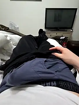 ThickDX777 online show from April 9, 2026, 12:43 pm