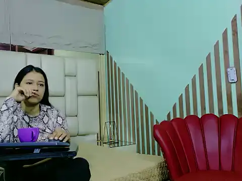 VikyANDfer online show from March 26, 2026, 12:44 pm