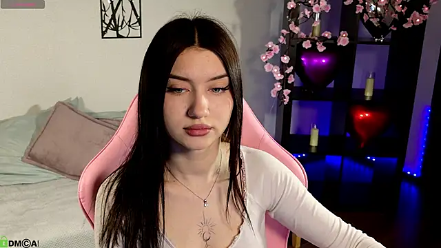 Sugar Kitten12 online show from April 8, 2026, 3:06 am