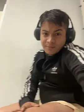 OliverTabordaa online show from March 27, 2026, 7:02 pm