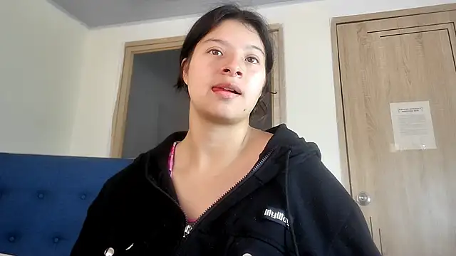 Snapshot of HIMAWARY_SOIN5 chatting on May 8, 2026, 1:27 pm HIMAWARY SOIN5 online show from May 8, 2026, 1:27 pm