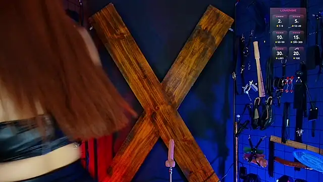 MissMia bdsm  online show from March 20, 2026, 8:35 pm