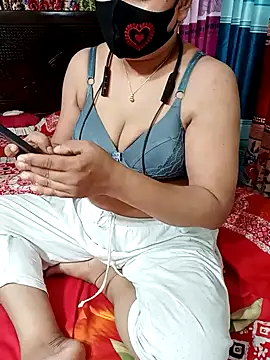 Snapshot of Lok_Sex chatting on July 22, 2026, 6:11 pm Lok Sex online show from July 22, 2026, 6:11 pm