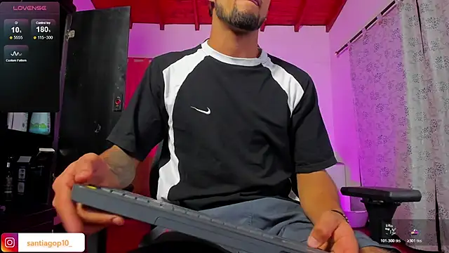 Alexx Lord online show from July 5, 2026, 4:19 am