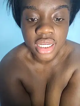 YourLiaa  online show from March 20, 2026, 10:47 pm