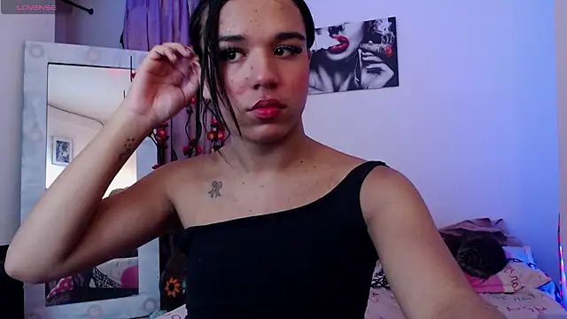 Candyy doll   online show from March 27, 2026, 7:14 am