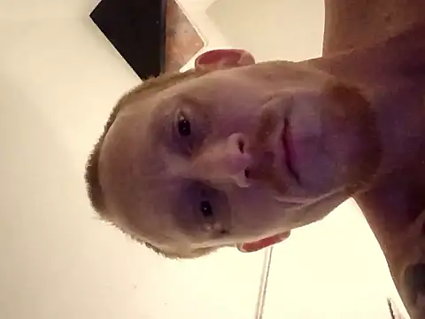 Lovemcurvy69 online show from April 5, 2026, 5:48 am