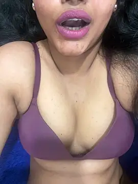 munni-munni6767 online show from April 25, 2026, 6:49 pm