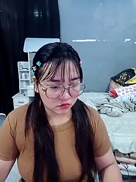 mabyhot16 online show from March 23, 2026, 6:12 pm