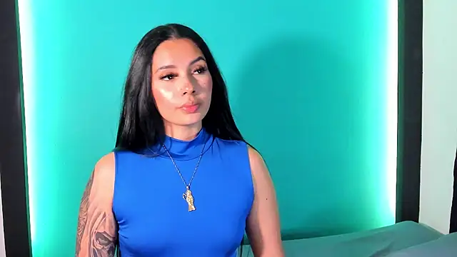 Snapshot of Emma_AH chatting on April 24, 2026, 4:31 pm Emma AH online show from April 24, 2026, 4:31 pm