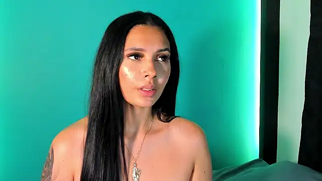 Snapshot of Emma_AH chatting on April 29, 2026, 5:30 pm Emma AH online show from April 29, 2026, 5:30 pm