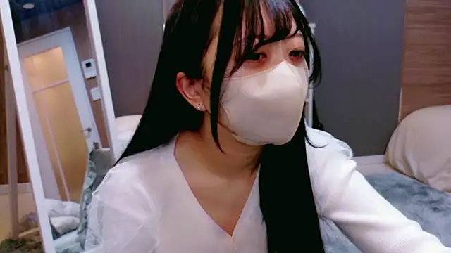 Nana-jpnk online show from March 26, 2026, 6:19 am