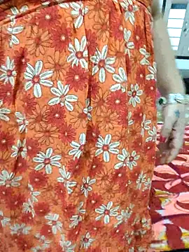 Snapshot of Manisha-Rai chatting on May 13, 2026, 6:33 am Manisha-Rai online show from May 13, 2026, 6:33 am