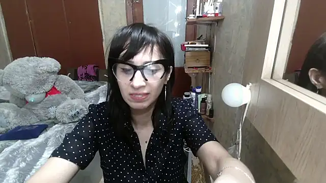 Barbie Rococo online show from April 29, 2026, 4:00 pm