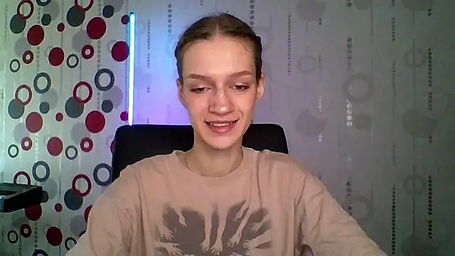 Chrissy Joyful online show from April 20, 2026, 3:31 am