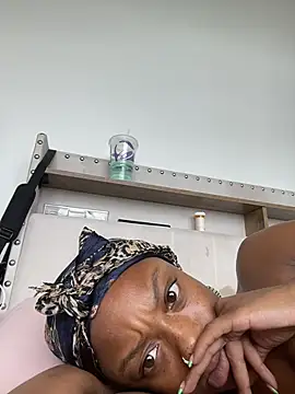 Princessssbby online show from May 31, 2026, 2:35 pm