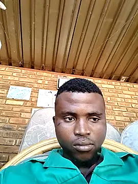 Snapshot of MrMike144 chatting on April 6, 2026, 10:49 am MrMike144 online show from April 6, 2026, 10:49 am