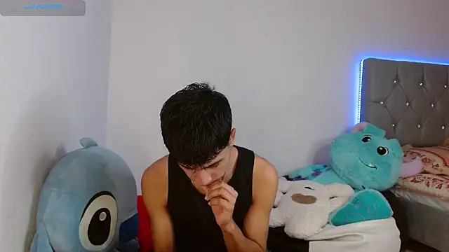 Sebas fire4 online show from April 8, 2026, 3:56 pm