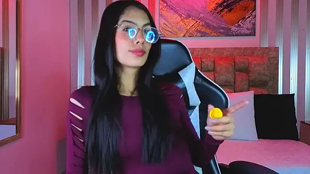 j belle  online show from March 9, 2026, 12:53 pm