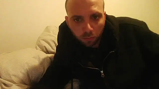Snapshot of experiencelove chatting on May 7, 2026, 10:15 pm experiencelove online show from May 7, 2026, 10:15 pm