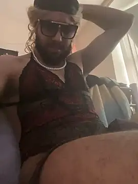 ImpeccableMooo online show from April 28, 2026, 10:31 am