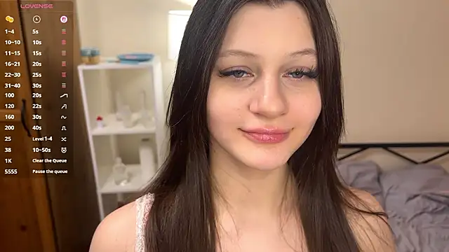Snapshot of cutessofia chatting on March 8, 2026, 1:03 am cutessofia online show from March 8, 2026, 1:03 am