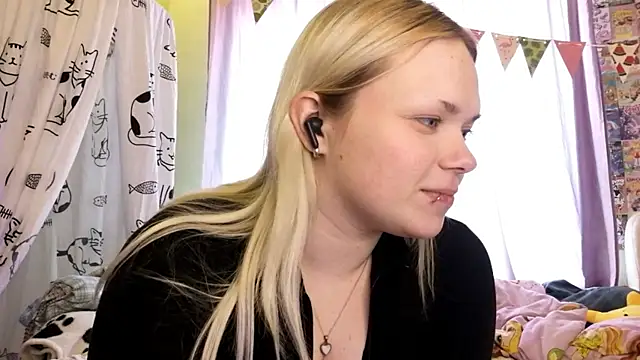 AnimeGirl67 online show from April 4, 2026, 1:41 pm