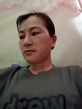 Yuhi3d online show from April 19, 2026, 8:00 pm