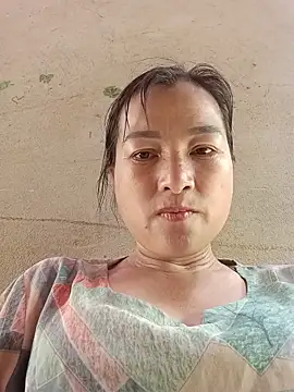 Yuhi3d online show from May 15, 2026, 4:41 am