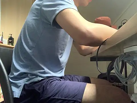 hoppyhops online show from May 6, 2026, 2:44 pm