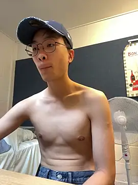 hoppyhops online show from June 1, 2026, 3:25 pm
