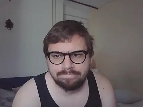 Rennato27 online show from March 7, 2026, 9:17 am