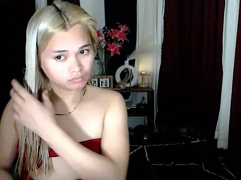 Snapshot of SweetyScarlet chatting on May 16, 2026, 11:53 am SweetyScarlet online show from May 16, 2026, 11:53 am