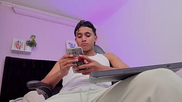 Morgan Bladee online show from April 15, 2026, 4:30 am