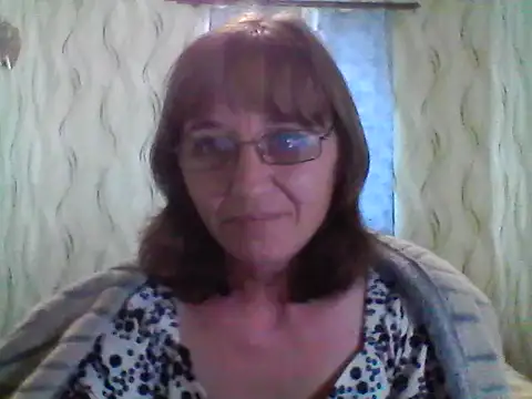 Alisaprice077 online show from March 25, 2026, 8:09 am