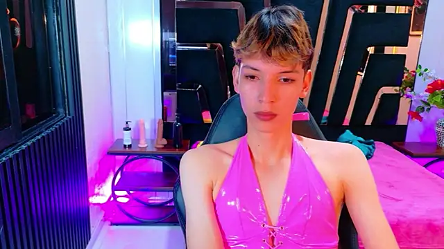 Stefany PiInk online show from March 29, 2026, 1:22 pm