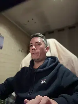 Cr1sXPorn online show from April 23, 2026, 12:45 am