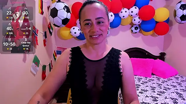 sara florez12 online show from June 19, 2026, 11:14 am