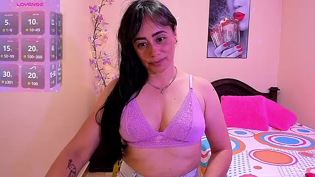 sara florez12 online show from August 5, 2026, 11:13 am